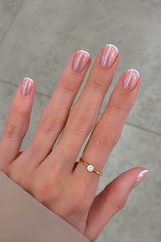 Micro French Tip Nails 2025, Wedding Nails 2025 Short, Natural Chrome Nails Short, Chrome French Tip Short, Trending Nails Summer 2025, Casual Nails Short, Short Nails Trending 2025, French Chrome Short Nails, Short Gel Nails 2025 Trends