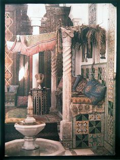 Turkish Style Room, Turkish Room Design, Turkish Room, Traditional Turkish Room Decor, Traditional Turkish Interior Design, Turkish Room Aesthetic, Ottoman Palace, Turkish Home Aesthetic, Ottoman Aesthetic