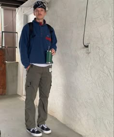 Outdoor Outfits For Men, Mens Outfits Outdoors, Granola Guy Outfit, Outdoors Outfits Men, Outdoor Aesthetic Outfits Men, Simple Men Style, Cool Boy Fits, Mens Street Wear Outfits, 90’s Aesthetic Men