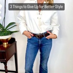Tracey Rogers | Comment “shop” for links to my outfit 🖤 If you want a front tie knot without the bulk, this is how you do it! Make sure you’re following … | Instagram Front Tuck Button Up Shirt, How To Front Tuck Button Up Shirt, Button Up Tie Hack, How To Tuck Shirt Into Belt Loop, Better Style, Uniform Fashion, Spring Fashion Trends, Fashion Over 40, Fashion Over 50