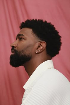 Afro Fade Haircut, Black Hair Fade, Afro Hairstyles Men, Taper Fade Curly Hair, Taper Fade Short Hair, Black Hair Inspiration, Black Men Haircut, Black Hair Cuts, Male Haircuts Curly