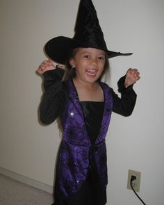 I Am A Queen, Baby Pictures, Baby Photos, Role Models, Cool Girl, Girl Group, My Girl, Dress Up, Halloween