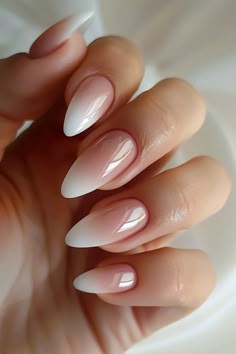 Ongles De Mariée, Nail Arts, Elegant Nails, Гелевые Ногти, Chic Nails, French Manicure, Ombre Nails, Nude Nails, Wedding Nails
