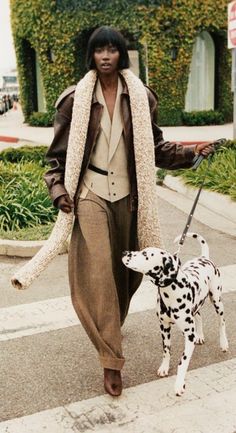 Dalmation Outfit, 90s Houndstooth Outfit, Naomi Campbell Vivienne Westwood Fall, Spotted Dog Fashion, Dalmatian Inspired Outfit, Black Panther Fashion 60s, Dalmatian Outfit, 90s Style Animal Print Coat, Naomi Campbell Dalmatians