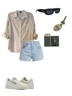 Parent Trap Camp Outfit, Parent Trap Outfit Ideas, Parent Trap Outfits Style, Shorts College Outfit, Casual College Outfits Shorts, Collage Outfits Casual Summer, Summer Outfit Layout Casual, Old Money Jean Shorts Outfit, College Outfits Shorts