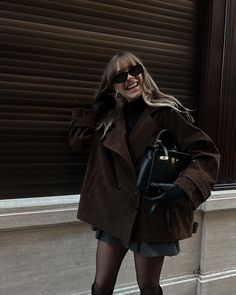 Brown on brown while asking myself what day it is 🐻  #styleinspodaily #neutraloutfits #brownoutfits #neutralaesthetics #effortlesslychic #classyoutfits Dark Brown Outfits, Brown On Brown, All Brown Fall Outfit, Dark Brown Fashion Coat, Dark Brown Winter Outfit, Brown Outfit Winter, Dark Brown Winter Coat, Brown Bag Outfit Winter, Chocolate Brown Autumn Outfit