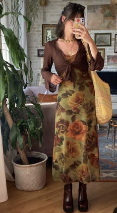 Vintage Earthy Aesthetic Outfits, Vintage Earthy Outfits, Whimsical Earthy Outfits, Classy Earthy Outfits Aesthetic, Earthy Dress Outfits, Formal Earthy Outfits, Earthy Formal Outfits, Modest Earthy Outfits Aesthetic, Modest Hippie Outfits