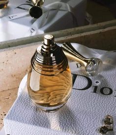 Dior J'adore Infinissime Eau de Parfum by Christian Dior Dior Jadore Aesthetic, Jadore Dior Perfume Aesthetic, Dior J Adore Perfume, J'adore Dior Perfume Letters, J'adore By Christian Dior, Jadore Infinissime Dior, Dior Jadore Exclusive Edition, Christian Dior J'adore Perfume, Jadore Perfume Bottle