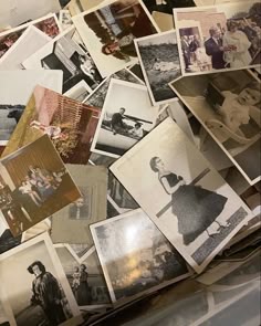 90s Journalist Aesthetic, Old Photos Aesthetic Vintage, Old Photographs Aesthetic, 90s Polaroid Aesthetic, Old Polaroid Aesthetic, Old Photos Aesthetic, Vintage Grunge Filmstrip, Old Photo Album Aesthetic, Downtown Aesthetic Collage