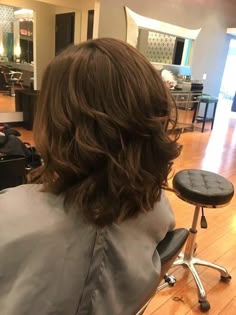 Haircuts For Wavy Hair, Hair Inspiration Short, Haircuts Straight Hair, Haircuts For Medium Hair, Short Hair Haircuts, Cut My Hair, Winter Hairstyles, Hairstyles Haircuts, Coiffure Facile