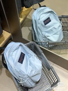 𝘚𝘢𝘷𝘦 = 𝘍𝘰𝘭𝘭𝘰𝘸 "𝘯𝘰 𝘳𝘦𝘱𝘦𝘢𝘵" <3 Aesthetic Backpack Jansport, Baby Blue Jansport Backpack, Nike Bookbag Aesthetic, Pink Jansport Backpacks Aesthetic, Grey Jansport Backpack Aesthetic, Blue Jansport Backpacks Aesthetic, Aesthetic Nike Backpack, White Jansport Backpack Aesthetic, School Bag Jansport