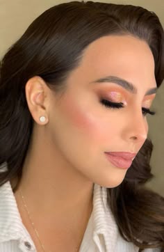 Make Up For Prom Pink Dress, Prom Glam Makeup Pink, Soft Glam Makeup For Engagement, Pink Dress Prom Makeup, Pink Gold Wedding Makeup, Soft Pink Glam Makeup Brown Eyes, Pink Bronze Eye Makeup, Glam Makeup For Pink Dress, Pink Glam Wedding Makeup