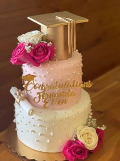 Birthday Graduation Cakes, Light Pink Graduation Cake, Pink And White Graduation, College Graduation Cake Ideas For Women, Fancy Graduation Cakes, Pink Grad Party Centerpieces, Graduation Cakes For College, Graduation Brunch Ideas Decor, Fancy Graduation Party Ideas