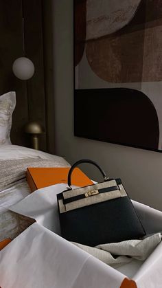 #hermes #bag Mapa Dos Sonhos, Driving Photography, Hermes Bag, Dream Wardrobe, Personal Shopper, Hair Inspiration, Timeless Fashion, Purses And Bags