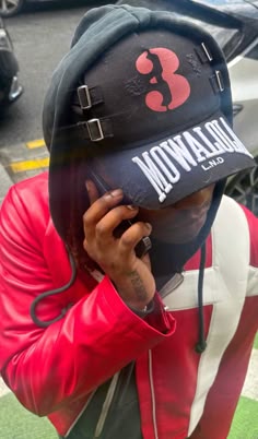 Chrome Hearts Cap Style, Skull Cap Outfit Men, Ian Connor Aesthetic, Adjustable Skull Hat For Streetwear, Mowalola Men, Ian Connor Clothes, Ian Connor Hat, Mowalola Hat, Ian Connor 2024