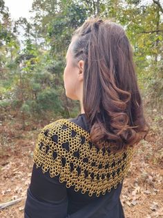 Chainmail Shoulder Piece Gold - Etsy Chainmail Pattern Drawing, Chainmaille Shoulder, Chainmail Pauldron, Chainmail Shoulder Armor Pattern, Gold Chainmail, Medieval Chainmail Pieces, Medieval Style Chainmail Accessory, Chainmail Shawl, Antique Chainmail Accessory