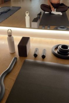 Hot Sculpt Workout Aesthetic, Sculpt Class Aesthetic, Hot Sculpt Pilates, Hot Sculpt Pilates Aesthetic, Sculpt Pilates Aesthetic, Mat Pilates Vision Board, Pilates On Mat, Pilates Inspo Pics, Hot Yoga Workout Aesthetic