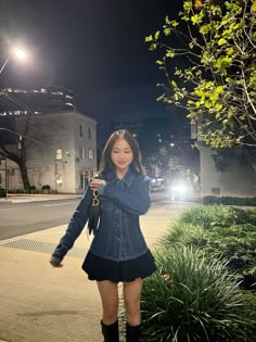 Fall, denim jacket, bubble skirt, boots, outfit, autumn, dior saddle bag, night out outfit ideas Denim Outfit For Concert, What To Wear With A Light Blue Skirt, Denim Jacket Outfit Girl, Denim Jacket And Denim Skirt Outfit, Bubble Skirt Fits, Tight Jean Jacket Outfits, Blue Check Shirt, 15°c Outfit, Fall Outfits Denim