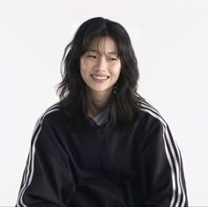 067 Squid Game Haircut, Squid Game Long Hair, Player 067 Haircut, Squid Game Haircut, Hoyeon Hair, Squid Game Girl Haircut, 067 Hair, Masc Girl Squid Game, Jun Hee Squid Game Hair