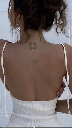 #wallpapers #viralfacts #fyp #homefeed #read #news #articlesFunny #funnypictures #funnytexts #funny #reallyfunnypictures#humor #articlewriter#celebritieshumor #celebrities #humor #hollywood #viral pin #foryou#amazing#hilarious#marvel#jokes#funny jokes#Dirty jokes#Relationship Jokes#Hilarious Jokes#Joke of the day#foryou#valentines day#valentines day gifts#valentines day card Spine Dainty Tattoo, Dainty Tattoos Spine, Small Dainty Spine Tattoo, Dainty Spine Tat, Tiny Spine Tattoo, Beachy Back Tattoos, Upper Back Dainty Tattoo, Dainty Spine Tattoos, Spine Tattoos Beach