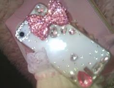 #pink #kawaii #bling Gyaru Aesthetic, Agejo Gyaru, Hime Gyaru, Charmmy Kitty, Gyaru Fashion, No Rain, Pretty Phone Cases, Pink Girly Things, Everything Pink