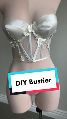 How I made a cupped corset style top #diysewing #diyfashion #corsettok #corsettop #sewingtok Quick Corset Diy, Homemade Corset Top, Cup Corset Pattern, Free Underbust Corset Sewing Pattern, Diy Bustier, How To Cut And Sew Corset With Bra Cup, Corset Style Tops, Corset Style, Corset Top