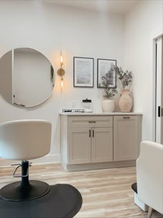 NC neutral salon suite decor design