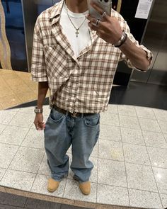 Street Style Outfits Casual, Guys Fashion Casual, Mens Casual Outfits Summer, Dope Outfits For Guys, Street Style Outfits Men, Mens Outfit Inspiration, Guys Clothing Styles, Street Fashion Men Streetwear, Streetwear Fits