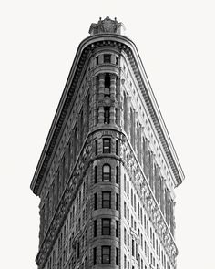 an old building is shown in black and white