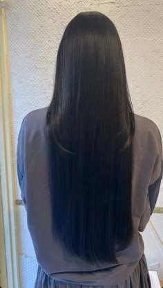 Mid Waist Hair Length, Thick Straight Black Hair, Black Pin Straight Hair, Long Sleek Black Hair, Black Asian Hair, Straight Black Hair Aesthetic, Black Straight Hair, Korean Black Hair, Black Long Straight Hair