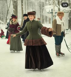 1800 Winter Fashion, Dickens Era Fashion, Winter Victorian Outfit, Victorian Winter Dress, Historical Winter Clothing, Victorian Winter Wear, Victorian Winter Coat, 1800s Winter Fashion, 1800s Winter Clothes