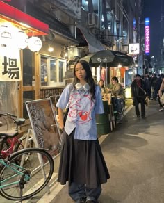 Cute Japanese Outfit Ideas, Japan Outfit Ideas Women, Tomboy Outfits Inspo, Clothes In Japan, Cool Japanese Fashion, Fashion In Tokyo, Japanese Inspo, Cute Outfits Japan, Cute Japanese Outfit