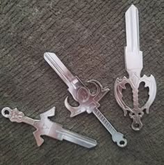 Unique Key Design Ideas, Unique Key Designs, Key With Unique Design, Inspirational Key Design, Mythical Key Collection Inspiration, Unique Key Design Inspiration, Cool Keys, Cool Keys Designs, Cool Looking Keys