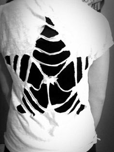 Cut out t-shirt star - Zumba Shirts - Ideas of Zumba Shirt #zumbashirts - Cut out t-shirt star Diy Goth Clothes, Cut Shirt Designs, Zumba Shirts, Cut Up Shirts, Diy Clothes Refashion, Cutout Shirts, Easy Diy Clothes, Upcycle Clothes Diy, Sewing Projects Clothes