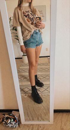 Styling Docs In Summer, 2000s Doc Martens Outfits, Doc Marten With Shorts, Shorts With Doc Martens, Doc Martens And Shorts, Doc Martens In Summer, Jean Shorts Doc Martens Outfit, Doc Martens Summer, Platform Docs Outfit Summer