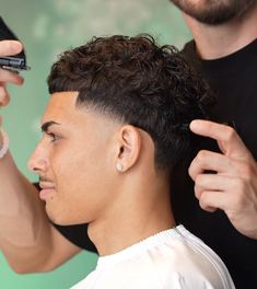 8 Guard Curly Buzz Cut, Curly Haircuts For Men 2025, Taper With Bangs, 16 Guard Buzz Cut Low Taper Curly Hair, 8 Guard Buzz Cut With Taper, Mid High Taper, Very High Taper Fade, Taper Fade Crop Top, Low Taper Haircut Short Hair
