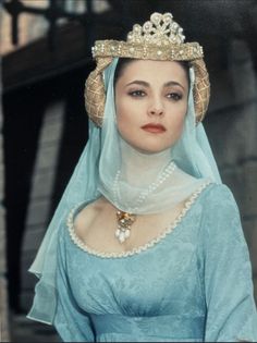 Medieval Princess Hats, 1400s Queen, Medieval Princess Hat, Maid Marian Headdress, Medieval Princess Headwear, Blue Medieval Aesthetic, Dark Blue Medieval Aesthetic, Lesley Anne Down Esmeralda, Medieval Princess Headdress