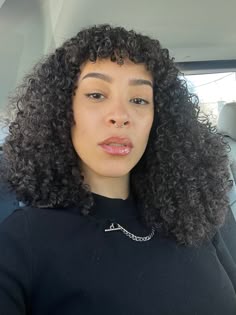 Short Bangs On Curly Hair, Curtain Bangs Curly Hair 3c, 4a Bangs, Fringe Curly, Short Natural Hair With Bangs, 3c Curly Hair Bangs, Afro Fringe, Afro Bangs, Short Curly Fringe