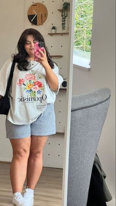 Discover the best Comfy Summer Outfits that blend style and comfort for the warm months. Explore Casual Conservative Outfits Summer perfect for family gatherings and outings. Looking for the ideal Lake Outfit Summer Casual? We have you covered with trendy options. Moms will love our Mom Summer Outfits Casual that are both practical and chic. Check out these Cute Fits For Summer and elevate your wardrobe effortlessly. Save for Later. Mom Summer Outfit Ideas, Interesting Summer Outfits, Outfits Lazy Days, Summer Outfits Button Up, Cute Summer Outfits For Mid Size Women, Cute Comfy At Home Outfits, Summer Outfits For Medium Size Women, Women’s Summer Outfits Casual, Comfy Hot Weather Outfits