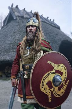 Ancient Warlord, Celtic Warrior, Visigoth Armor, Visigothic Army, Visigoths And Ostrogoths, Visigoth Warrior Art, Visigoth Shield, Visigoth Tribe, Visigoth Warrior