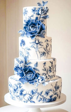 Toile Wedding Cake, Chinoiserie Wedding Cake, Porcelain Cake, Blue And White Floral Wedding Cake, Toile Cake, Blue Toile Wedding Cake, Blue Floral Wedding Cake, Blue And White Toile Cake, Blue Willow Cake