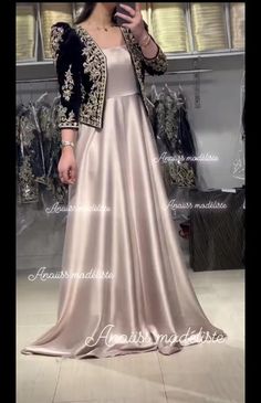 good dressing always need everyone Jacket Style Frock, Indian Traditional Dresses For Women Wedding, New Model Dresses For Women Indian, Stylish Wedding Dresses Pakistani, Traditional Long Dress Design, Jacket Frock, Shadi Dresses Designs, Drees Design, Long Frock Party Wear
