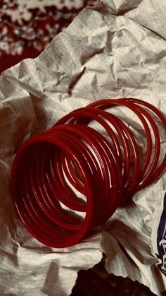 Churi Aesthetic, Kuppivala Aesthetic, Red Bangles Aesthetic, Churiyan Pakistan, Chudiyan Aesthetic, Chudiya Aesthetic, Churiyan Aesthetic, Choriyan Pic, Churiyan Bangles Aesthetic