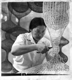 Ruth Asawa, Black Mountain College, Robert Mapplethorpe, Annie Leibovitz, Richard Avedon, Wow Art, Whitney Museum, Wire Sculpture, New York Art