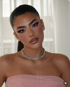 Soft Glam Makeup Pink Tones, Makeup To Go With Light Blue Dress, Makeup Looks With Pink Dress, Bday Glam Makeup, Prom Makeup Look For Morena, Makeup Look With Pink Dress, Makeup Looks Wedding, Birthday Makeup Pink Dress, Pink Makeup Brown Eyes