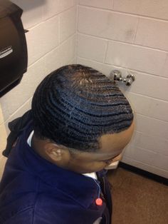 #720waves #menshair #naturalhair Different Wave Patterns Hair, 360 Waves Hair Men, 360 Waves Men, 720 Waves Men, 360 Waves And Beard, 360 Waves With Beard, Drake Waves Haircut, 360 Wavers, 380 Waves