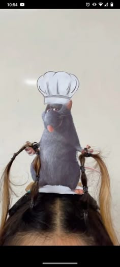 Easy Crazy Hairstyles, Crazy Hair For Kids, Crazy Hat Day, Wacky Hair, Crazy Hats, Pretty Halloween Costumes, Funky Hairstyles, Crazy Hair Days, Halloween Hair