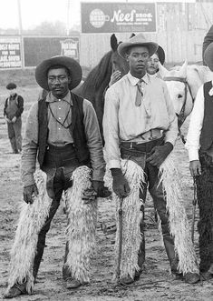 Old Time Western Photos, Black Wild West, Black Cowboy Art Western, Black Cowboy Fashion, Historical Western Photos, Black Cowboy Modern, Black Cowboy Swag, Vintage Rodeo Photos, Black Rodeo