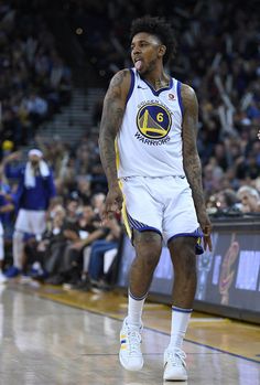 Kicks On Court // The Very Best of Nick "Swaggy P" Young | Nice Kicks Nick Young Haircut, Swaggy P, Nick Young Wallpaper, Nba Kicks On Court, Nick Young Tattoos, Nick Young Nba, Swaggy P Basketball, Nick Young Warriors, Nick Young Lakers