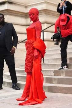 Doja Cat Red Outfit 2023, Doja Cat Orange Outfit, Doja Cat Red Dress, Doja Cat Schiaparelli, Doja Cat Weird Outfits, Doja Cat Fashion Week 2023, Doja Cat Fashion Week, Doja Cat Worm Dress, Doja Cat Met Gala Cat